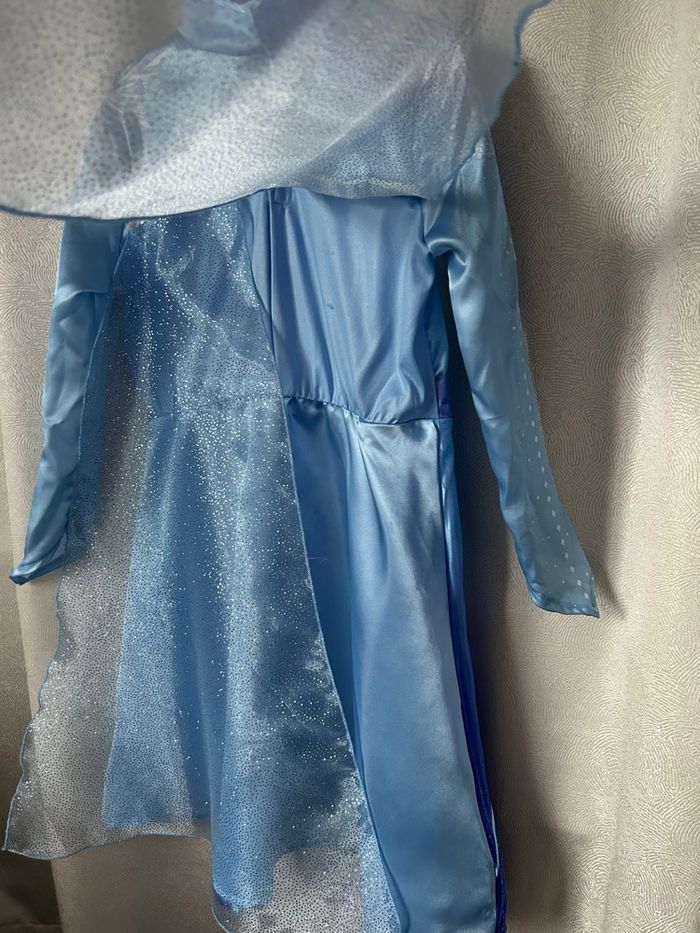 Déguisement robe des neiges 5-6 ans Disney Frozen - photo numéro 4