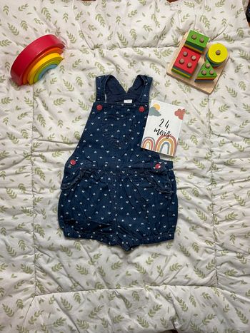 salopette short en jean léger bleu motifs coeurs 24 mois baby club