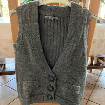 Gilet gris