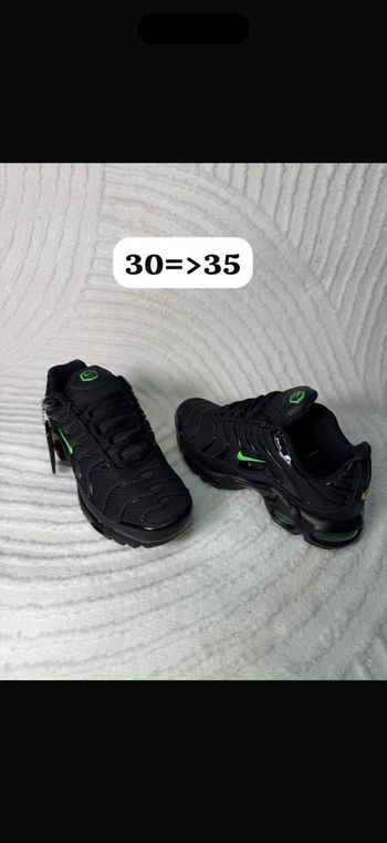 Nike tn noir vert 35