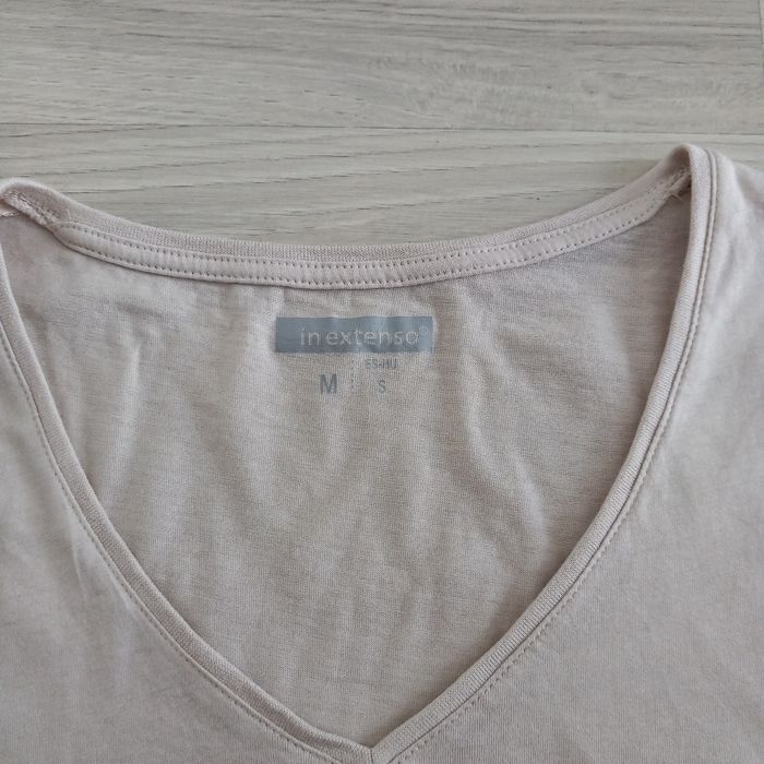 T-shirt femme avec col en V imprimé Inextenso taille M - photo numéro 2