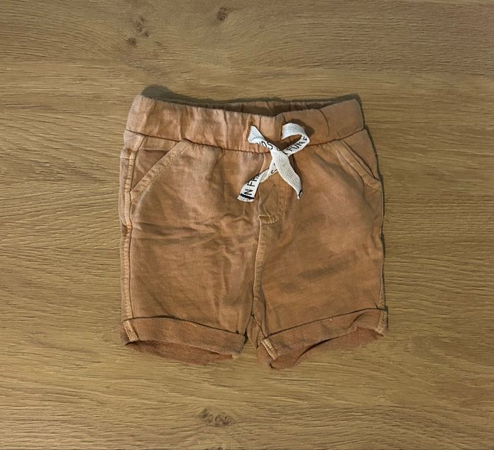 Lot de shorts 6 mois - photo numéro 3