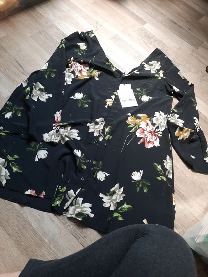 Lot vêtements femmes - photo numéro 3