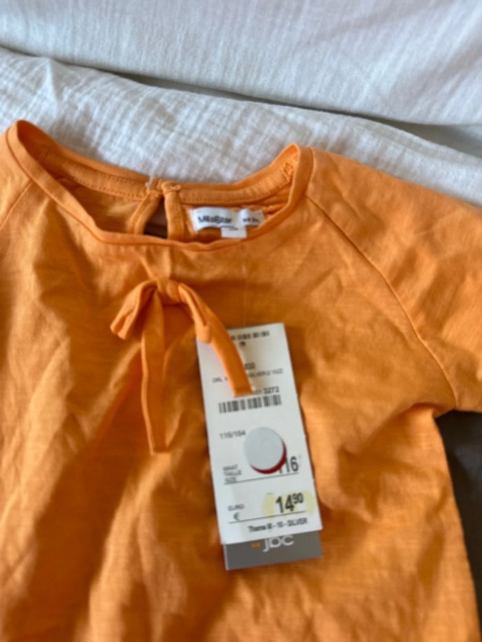 Millastar t-shirt  neuf 6 ans - photo numéro 2