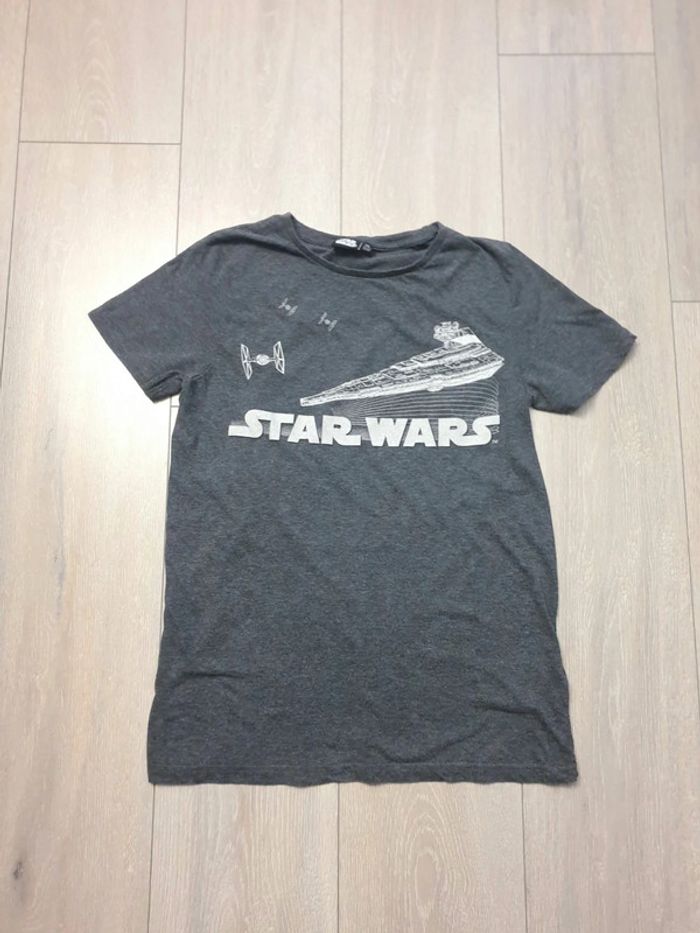 Maillot manche longue gris. Garçon 14 ans/xs. Marque Star wars