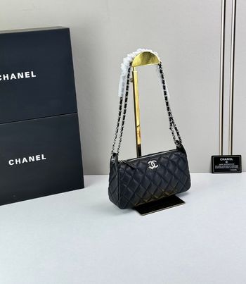 Chanel  4855