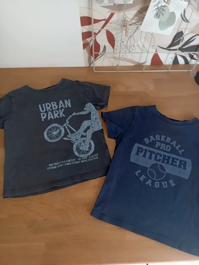 Lot de 2 t-shirts Vertbaudet 5 ans bleu