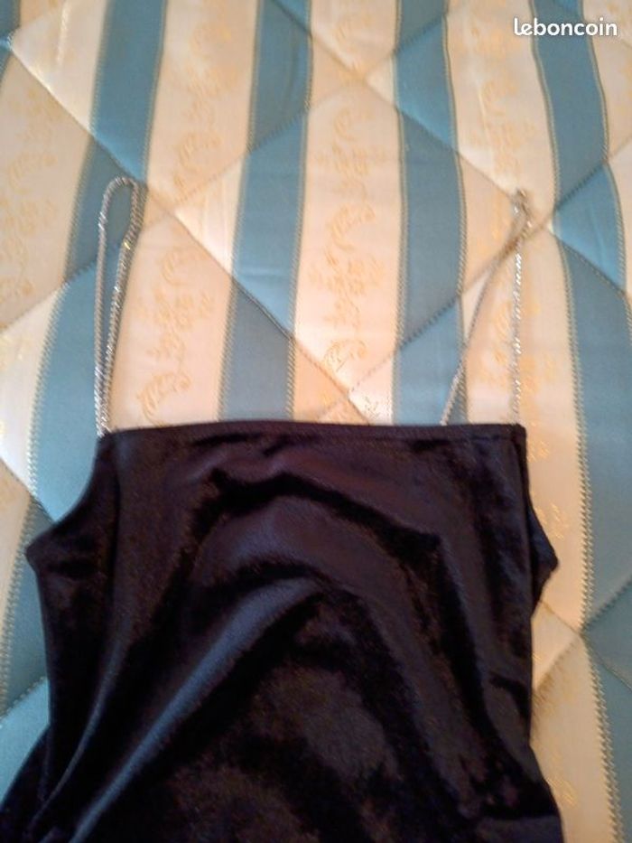 Robe velours - photo numéro 2