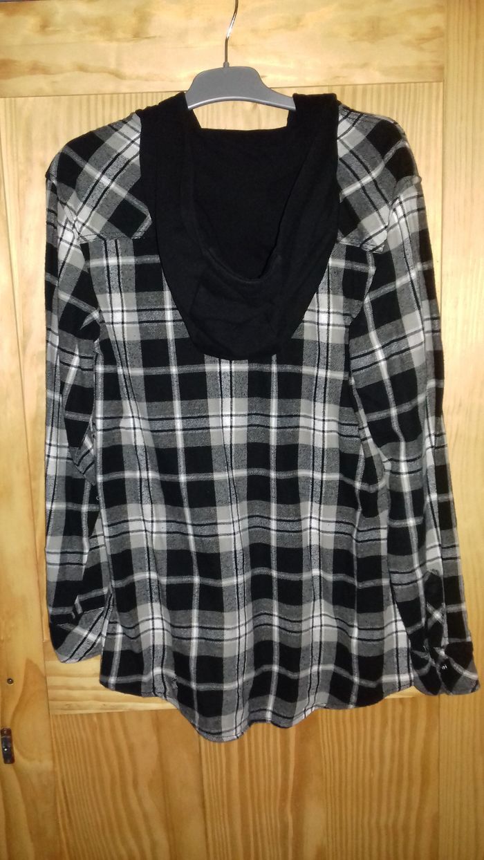 Chemise à carreaux - photo numéro 2
