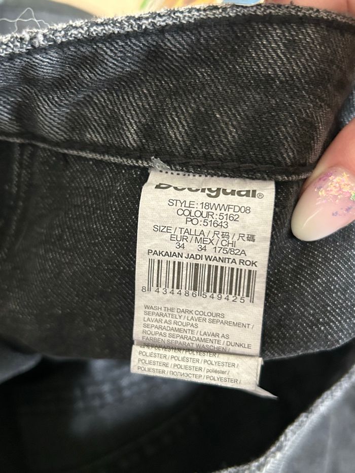 Jupe noire neuve en jean Desigual taille 34 (taille très grand) - photo numéro 10
