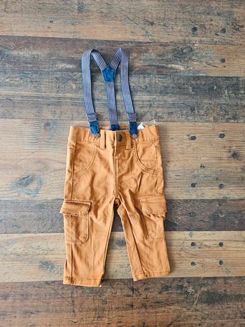 Jeans cargo avec bretelles 12mois