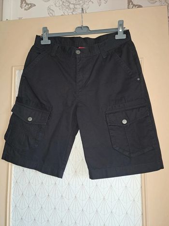 Short homme neuf jamais porté tissaia noir 38