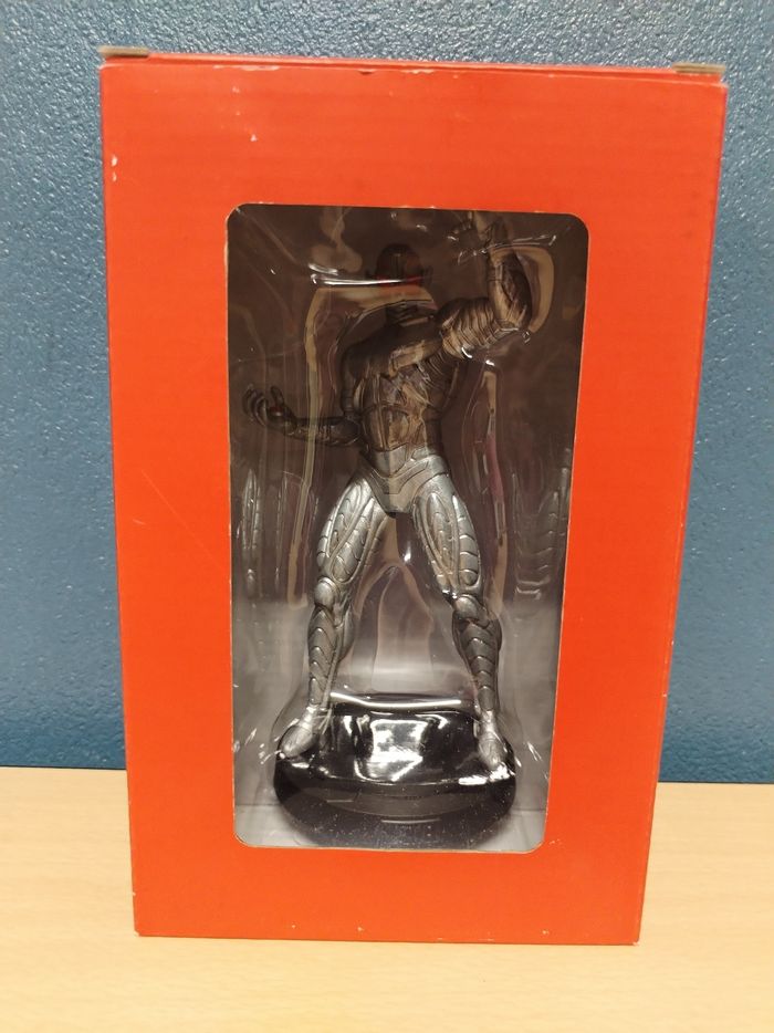 Figurine marvel ultron - photo numéro 4