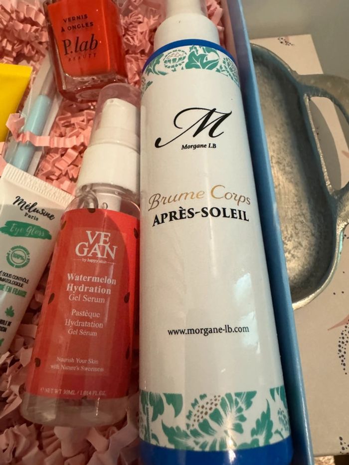 Lot produits beauté - photo numéro 2