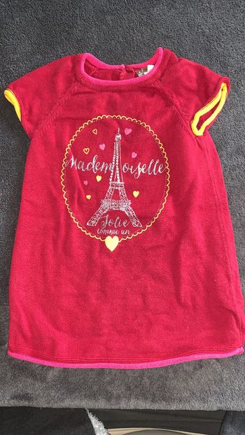 Robe manches courtes