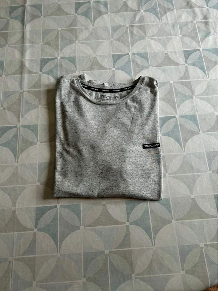 T shirt homme - XL / 42 - Teddy Smith - en très bon état - photo numéro 5