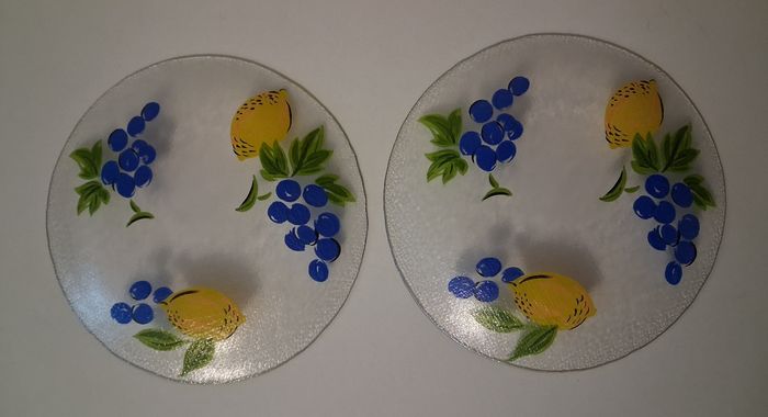 Lot de deux assiettes transparentes décorées de citrons - photo numéro 2