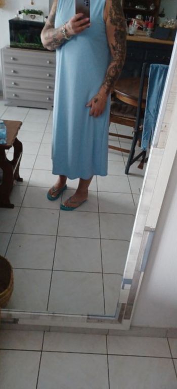 Très jolie robe longue femme T U 