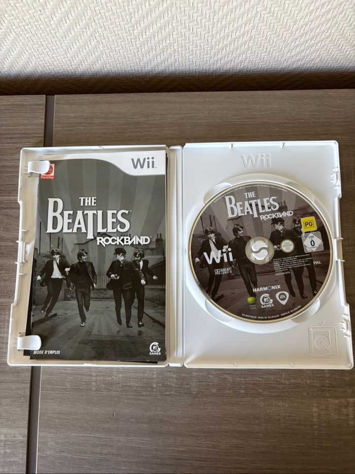 Jeu Wii The Beatles Rockband - photo numéro 3