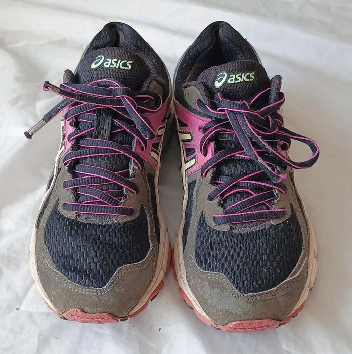 Baskets chaussures pour femme taille 35,5 Asics - photo numéro 2