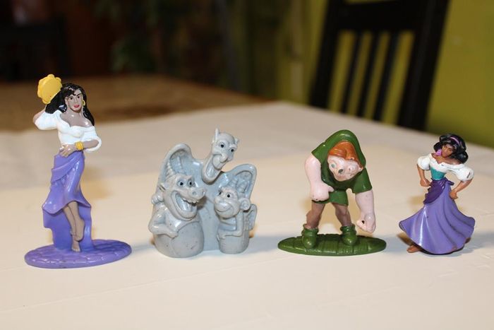 Disney lot figurines le bossu de notre dame - photo numéro 10