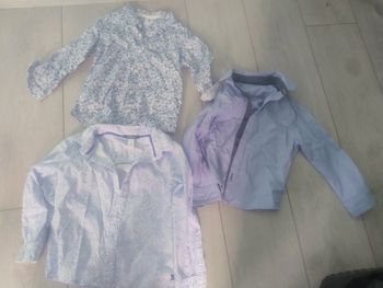 Vends lot 3 chemises 4 ans