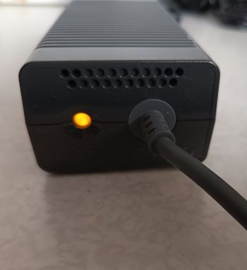 Chargeur seul Officiel Microsoft Xbox pour Console Microsoft Xbox 360