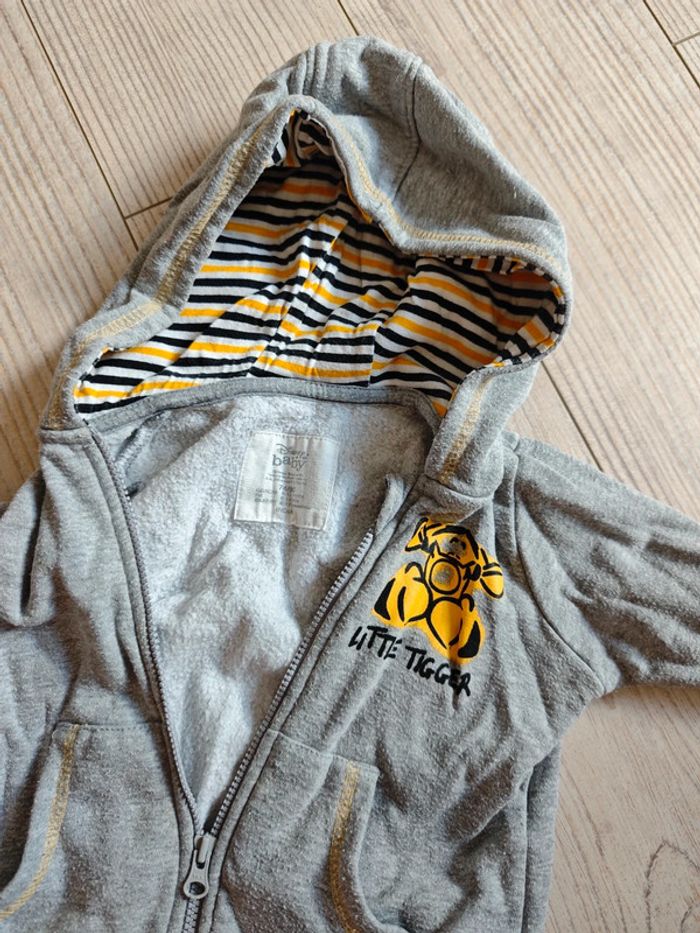 Ensemble jogging 12 mois - photo numéro 2