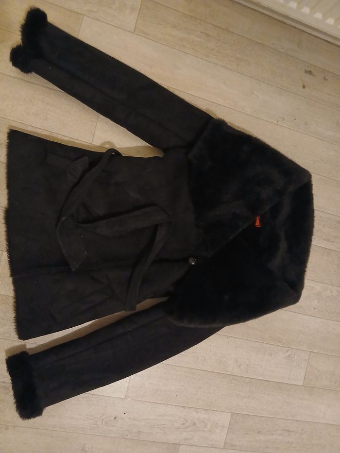 Manteau fausse fourrure - photo numéro 5
