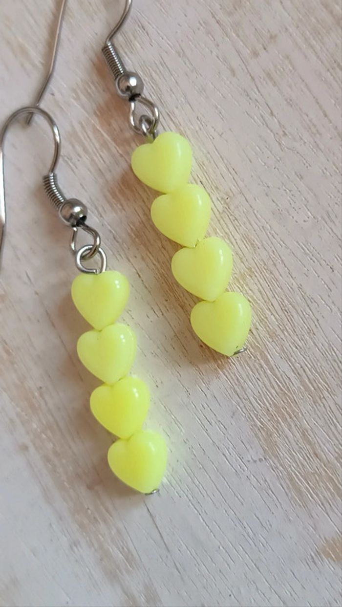 Jolies boucles d'oreilles - photo numéro 2