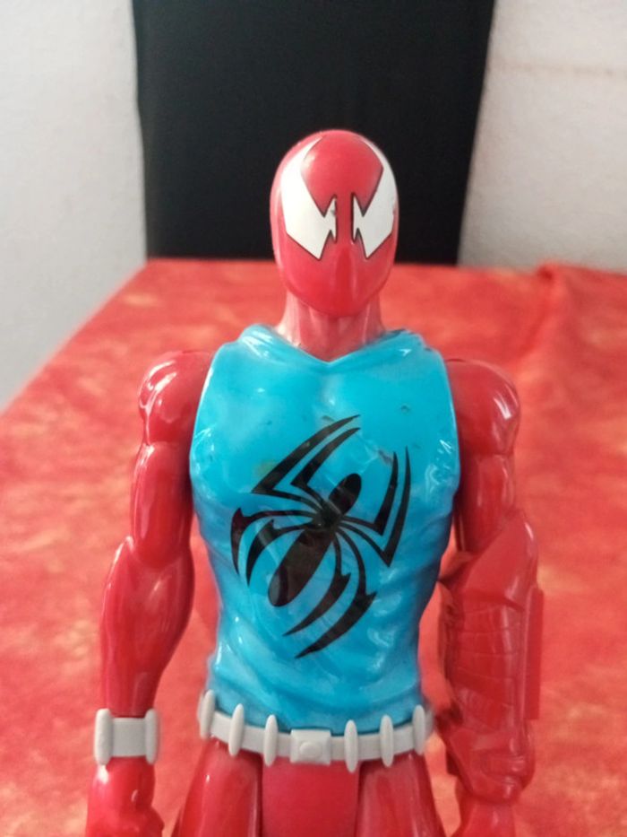 Spider-Man rouge, Scarlet spider, marvel 2016 - photo numéro 2