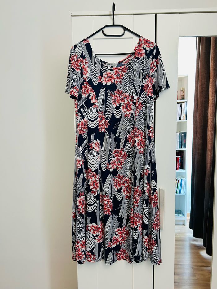 Robe longue marine à motifs Airisa Taille L - photo numéro 1