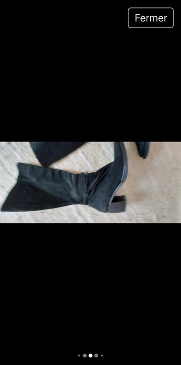 Superbes bottes cuir daim
vintage Atrai Portugal taille 36 - photo numéro 4