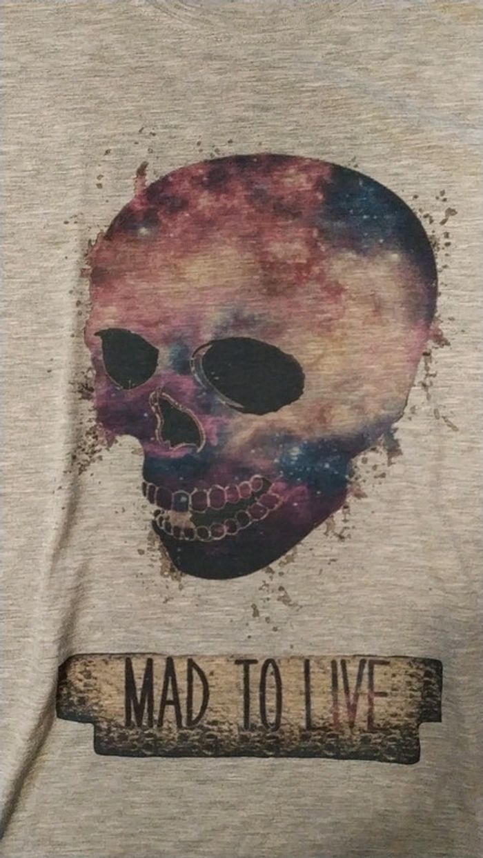T shirt gris tête de mort mad to live - photo numéro 2