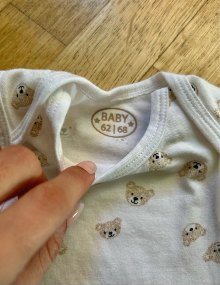 Lot de 6 Bodies Bébé Mixtes (3-6 Mois) - Baby Go - Sans Manches (Très Bon État) - photo numéro 7