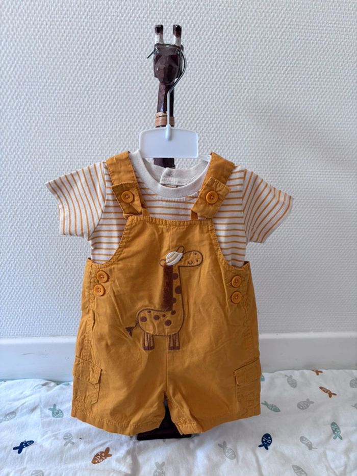 Ensemble salopette short garçon 3 mois - photo numéro 2