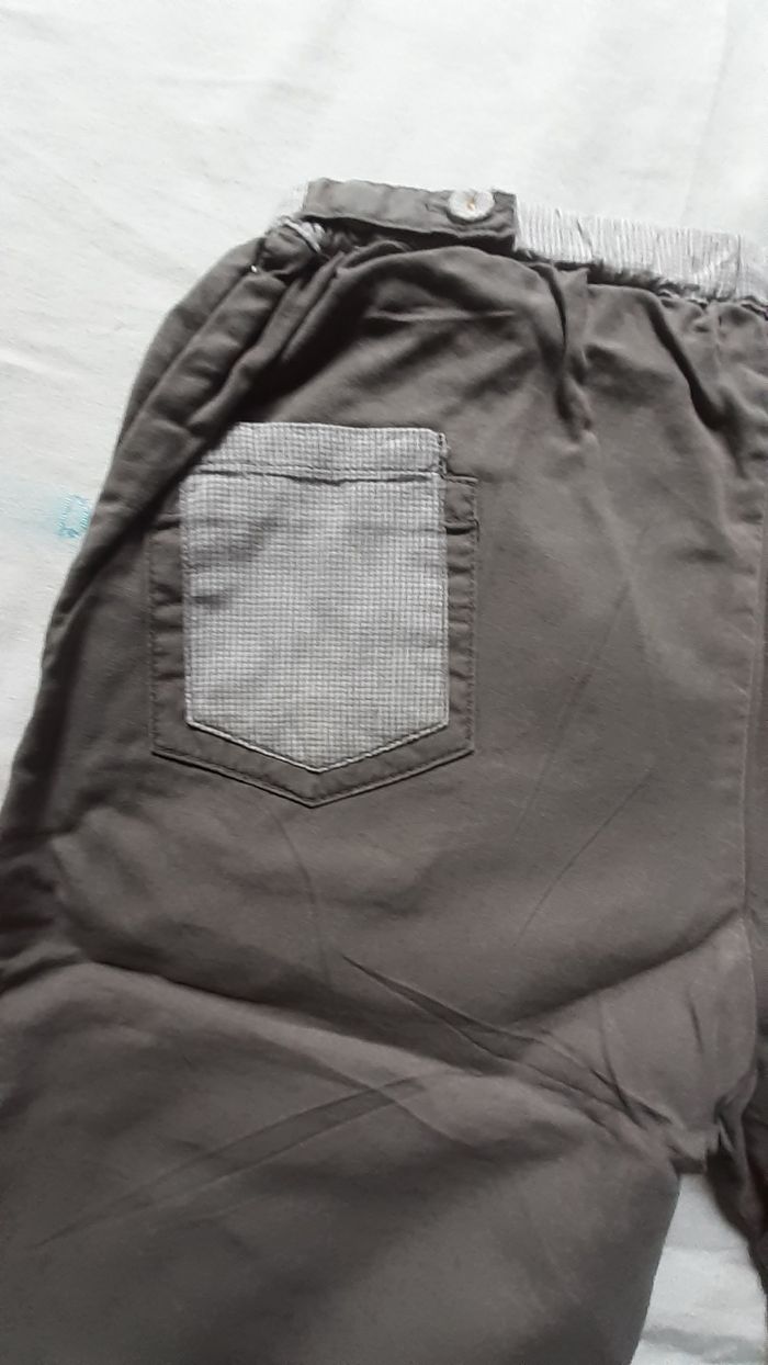 Pantacourt marron clair avec poches plaquées au dos - photo numéro 6