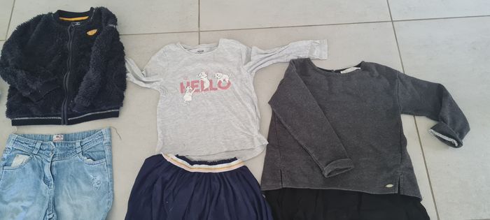 Lot fille 5 ans - photo numéro 2