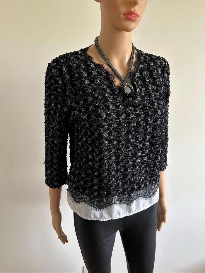 Pull noir et blanc LolaLiza taille française L TBE (taille petit) - photo numéro 2