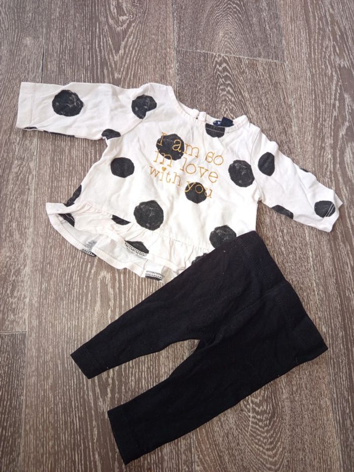 Ensemble Kiabi 1 mois blanc a pois noir et legging