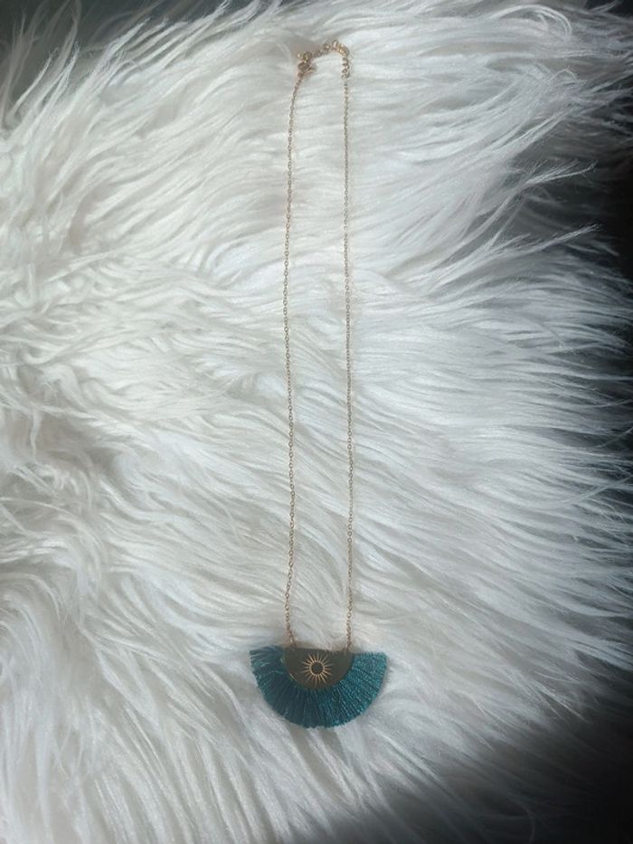 Collier doré en acier inoxydable bijoux tissé vert bouteille Ikita En très bon état - photo numéro 3