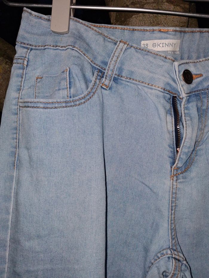 Jean skinny Kiabi taille 38 - photo numéro 4