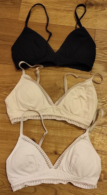 Lot triangles Happily 85 B Etam