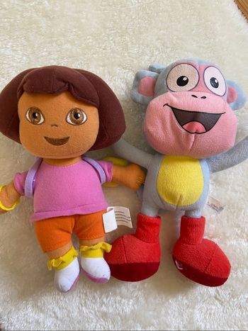 Lot de 2 peluches - Dora l’exploratrice et Babouche