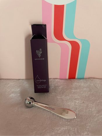 Applicateur pour crème contour yeux