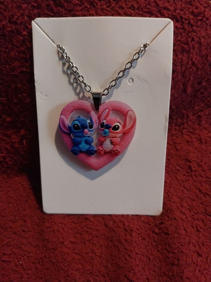 Collier acrylique 2D plat