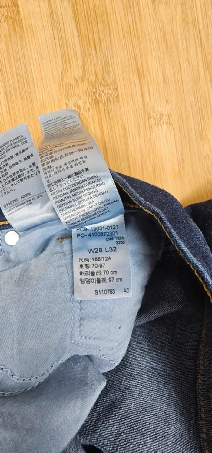 Jeans Levi's 314 shaping straight T:36 W28 L32 - photo numéro 16