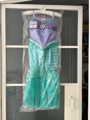 Déguisement Disney princesse ariel  neuf 