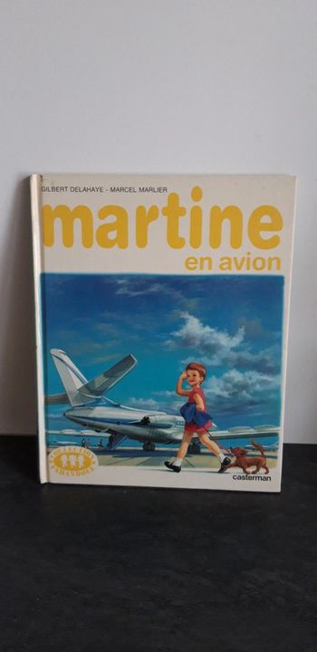 Martine en avion