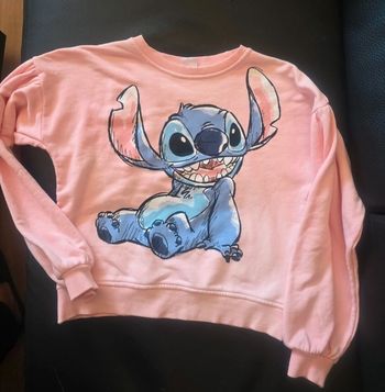 Pull stitch disney neuf taille 10/11 ans